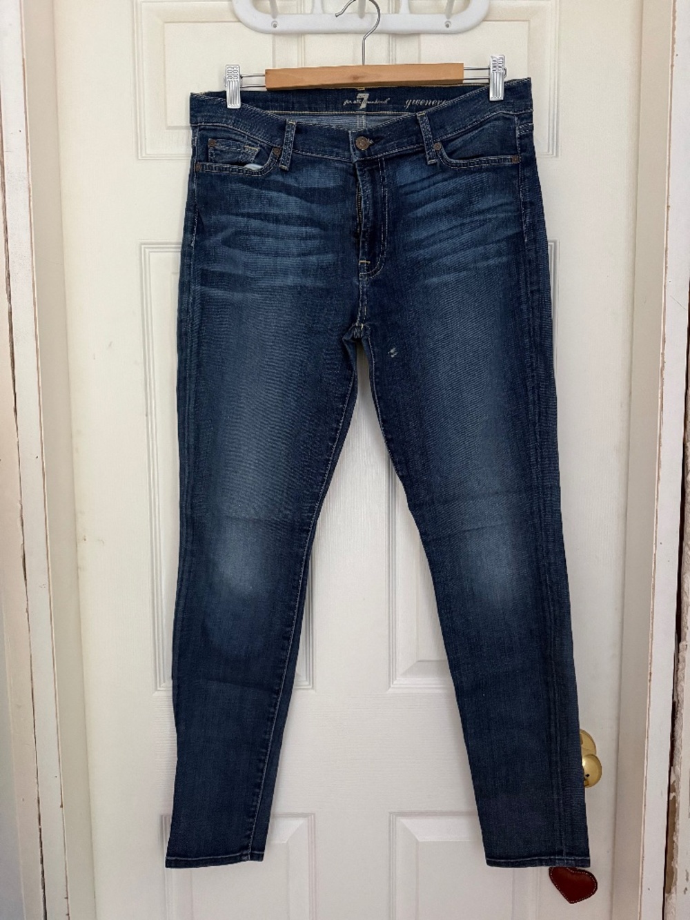 7 For All Mankind Stretch Skinny Jeans - size 32 (as-is)